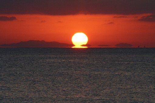 だるま太陽